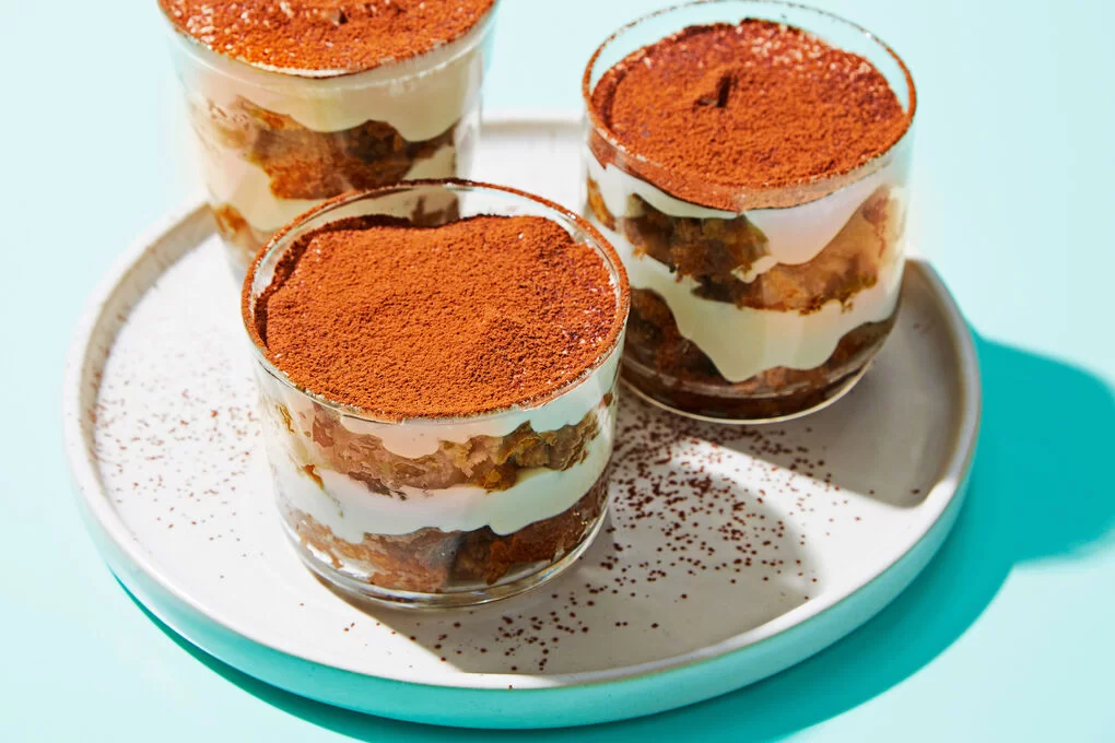 Vasitos de tiramisú saludable